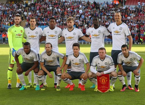 风招展的 风招展的